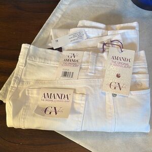 Gloria Vanderbilt Stretchy Denim Straight Leg Jeans